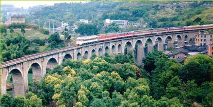 王二溪铁路石拱桥