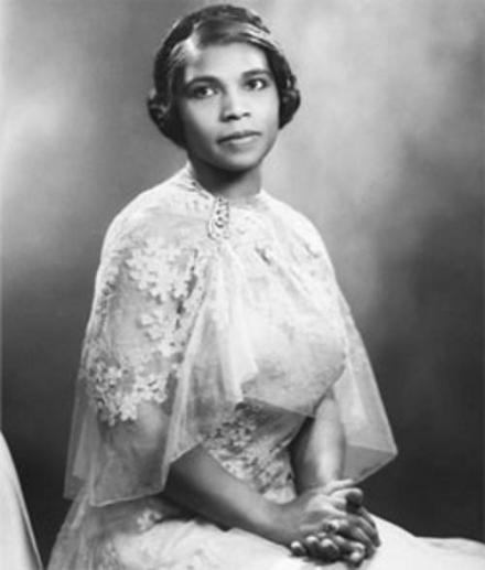 世界著名女低音Marian Anderson,1897-1993
