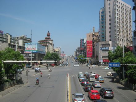 衡阳小西门东段(此路为船山大道)