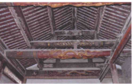 怀覃会馆大殿梁架