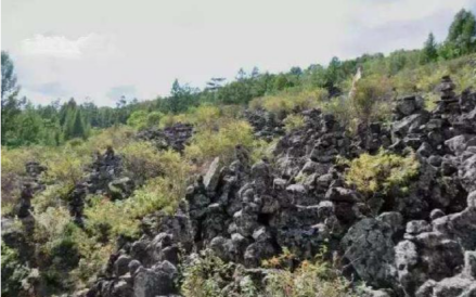 鄂伦春神泉祭坛遗址