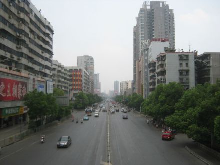 衡阳小西门西段(此路为船山大道)