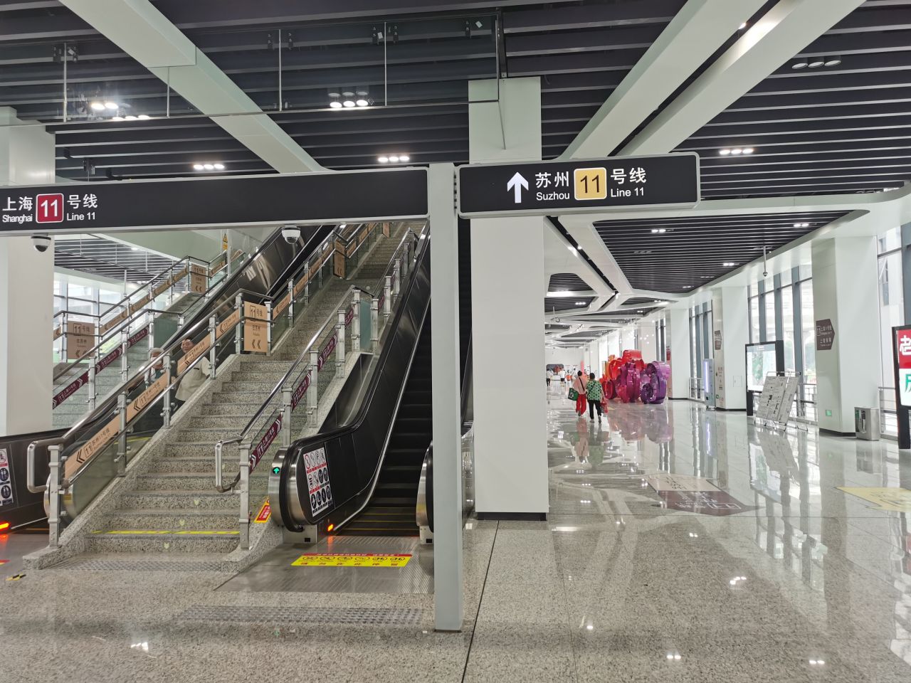 苏州11号线花桥站地面一层站厅