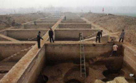 徐堡古城址挖掘现场