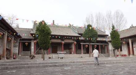 尹西东岳庙