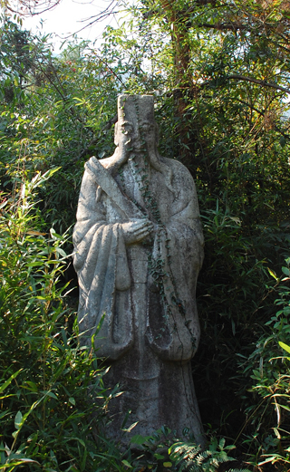 石翁仲立像