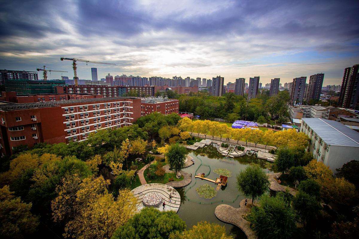 首都经济贸易大学（新村街道校区）