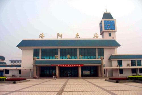 洛阳东站候车厅