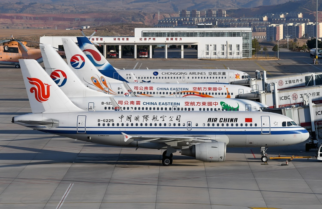 大理凤仪机场民航站坪