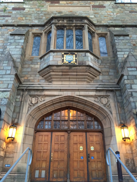 中康涅狄格州立大学