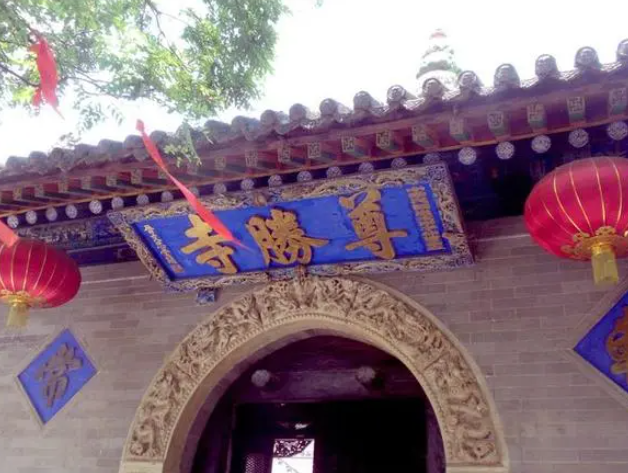 五台山尊胜寺风景图