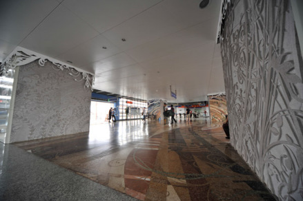 马群站站厅装饰