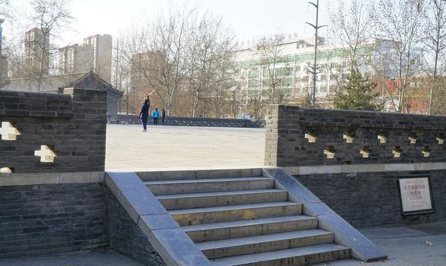 保定陆军军官学校旧址检阅台