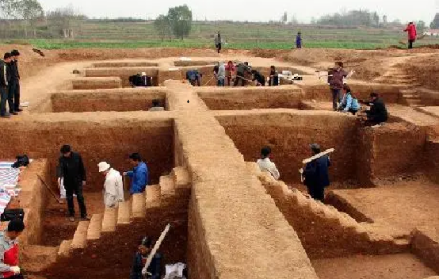 马家垸遗址挖掘现场