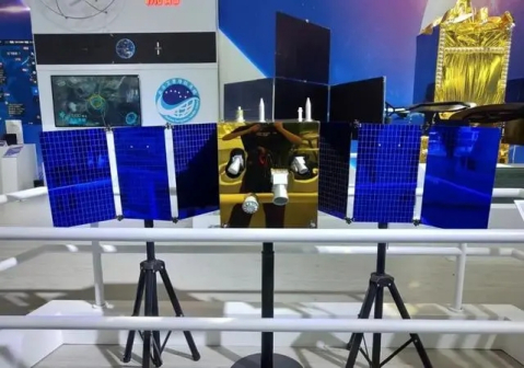 羲和号模型展出