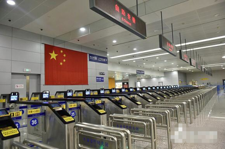 浦东机场自助入境通道