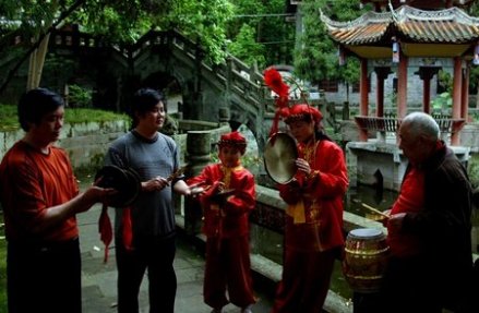 梁平癞子锣鼓