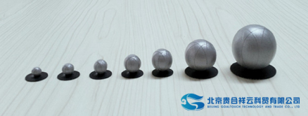 拍摄于自然光下