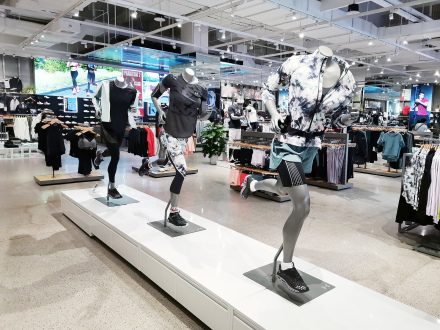 服装店 陈列摆设