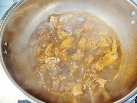 姜母鸭制作步骤