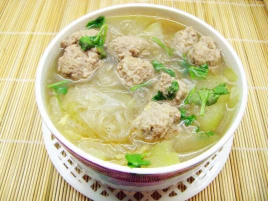 羊肉丸子冬瓜汤