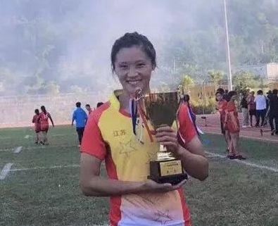 王婉钰获得江苏省运会女子橄榄球项目冠军 