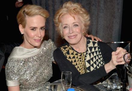 莎拉·保罗森和霍兰德·泰勒