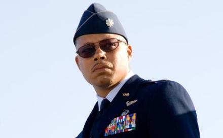 泰伦斯·霍华德版的罗德上校