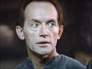 《异形2》中饰演主教