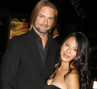 乔什·哈洛威和妻子