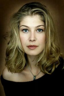 裴淳华早年照片