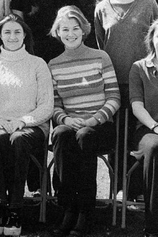 裴淳华早年照片（图中）