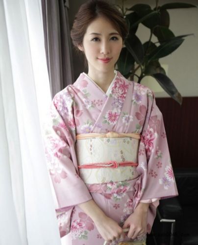 宫濑里子 宫濑里子