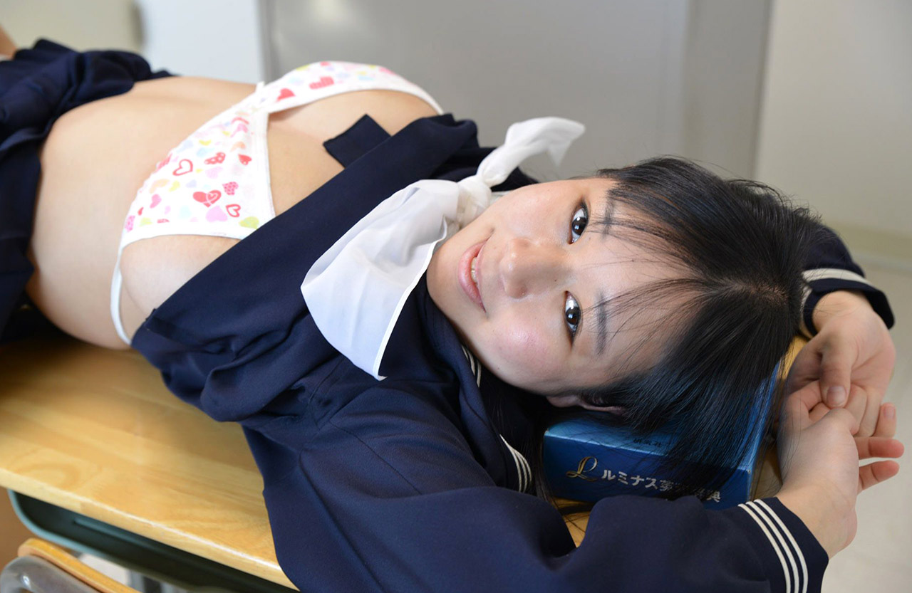 塚田詩織 塚田詩織