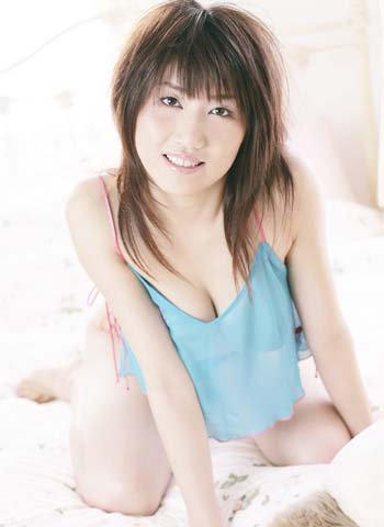 峰奈由果 峰奈由果