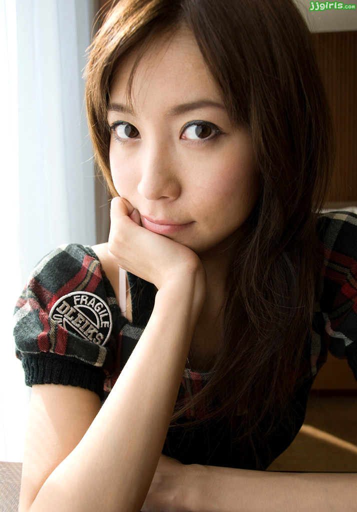 伊泽千夏 伊泽千夏
