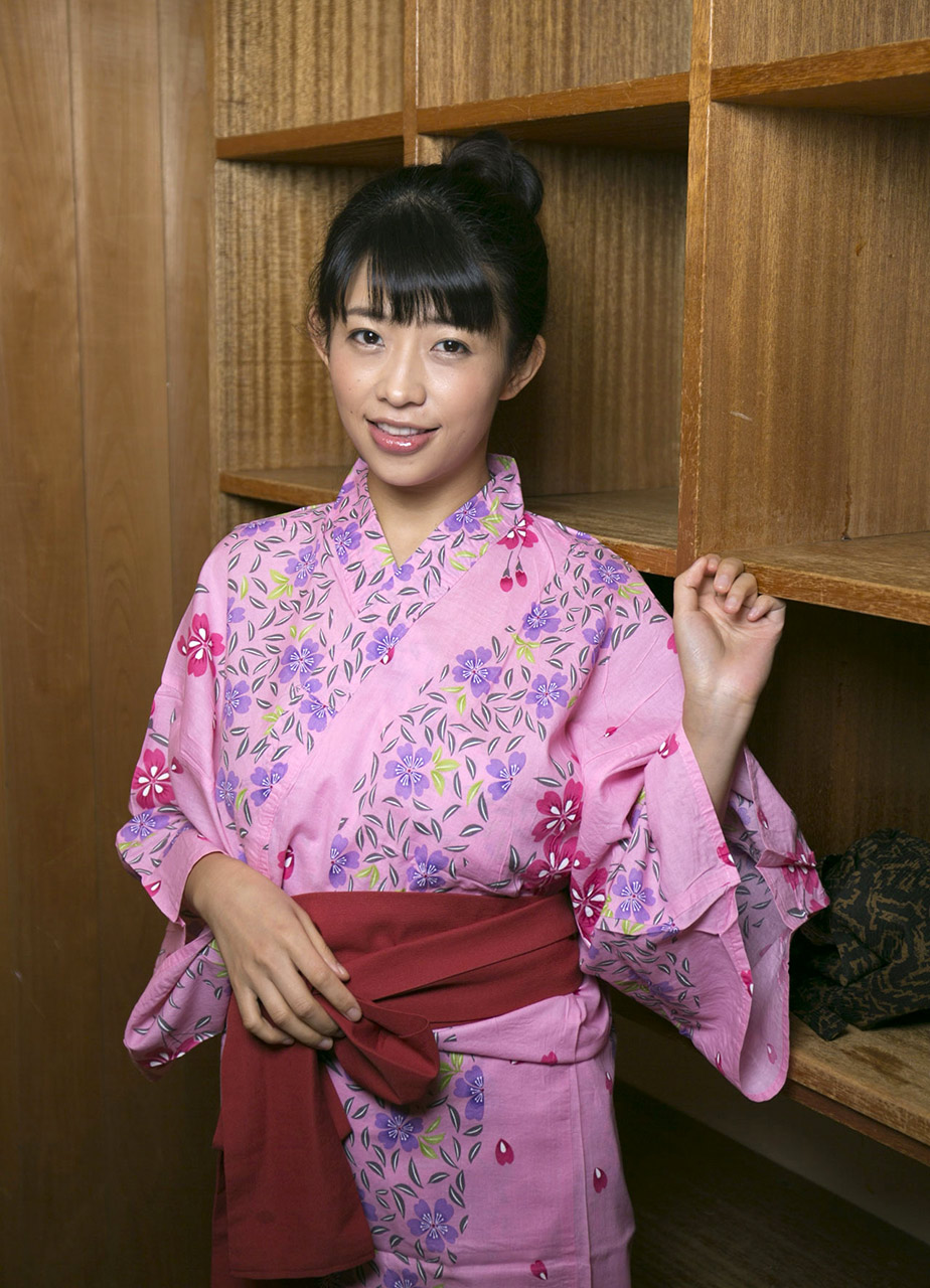 范田纱纱 范田纱纱