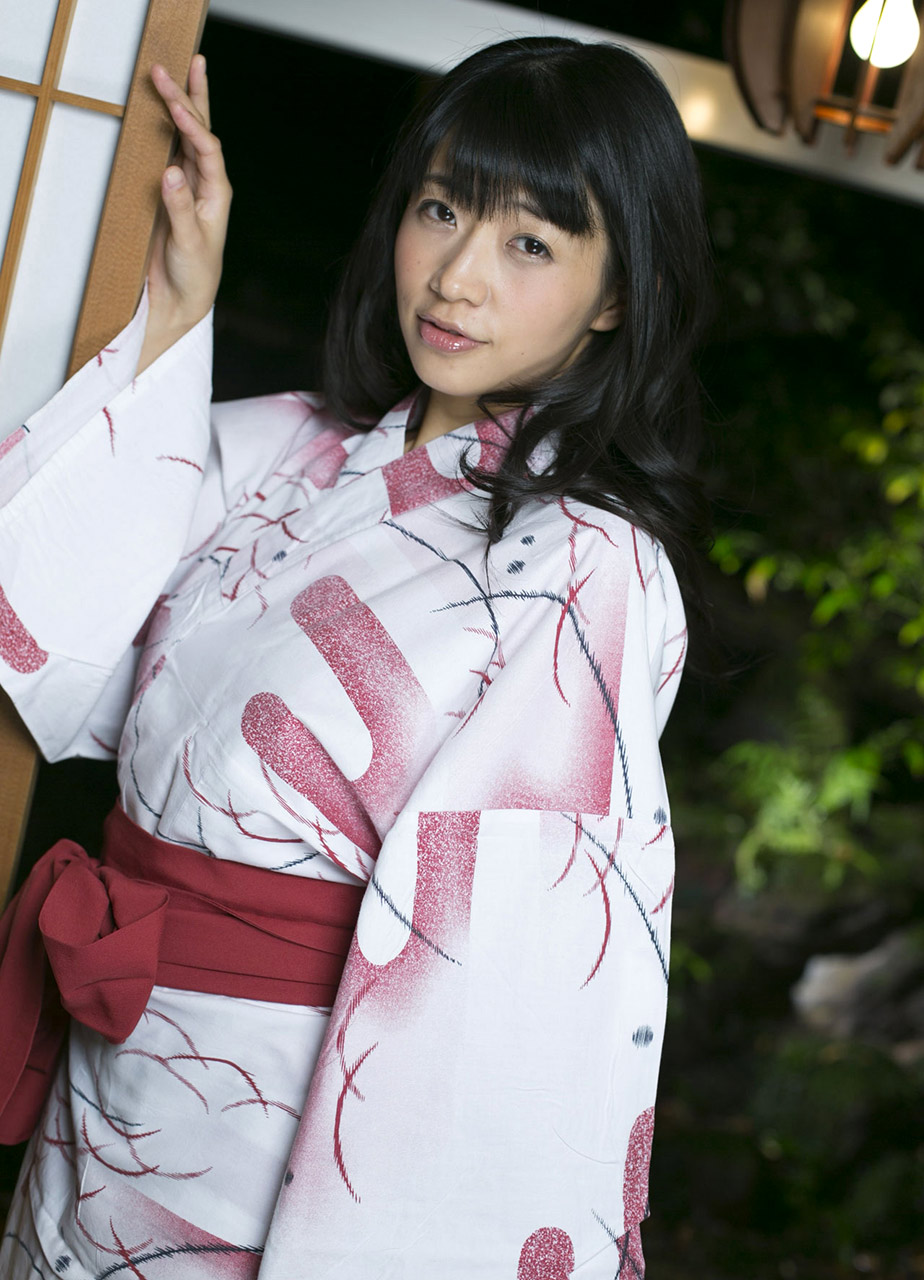 范田纱纱 范田纱纱