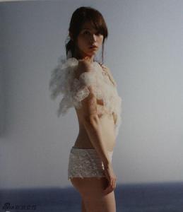 岩佐真悠子 岩佐真悠子