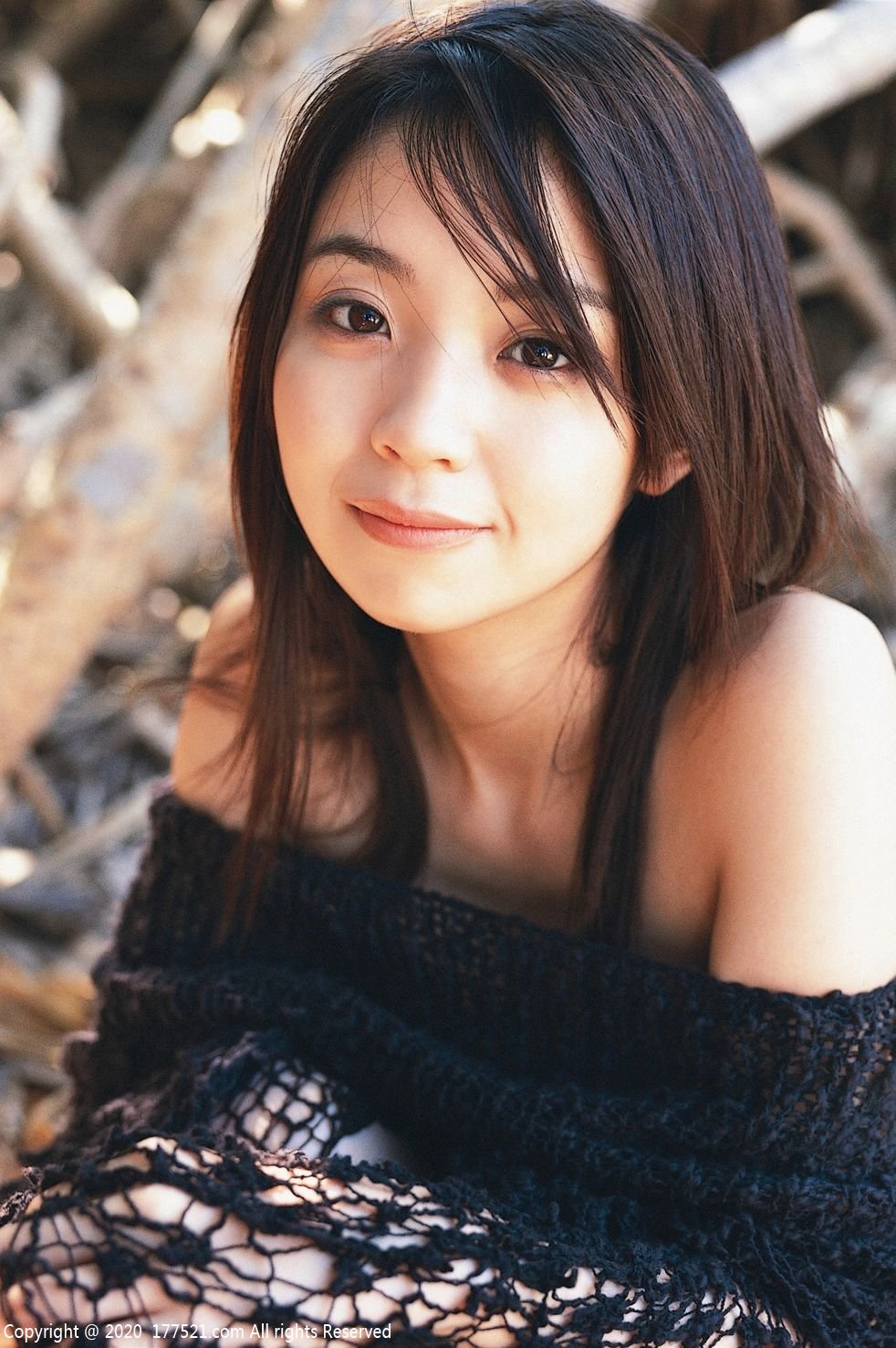 秋山奈々 秋山奈々