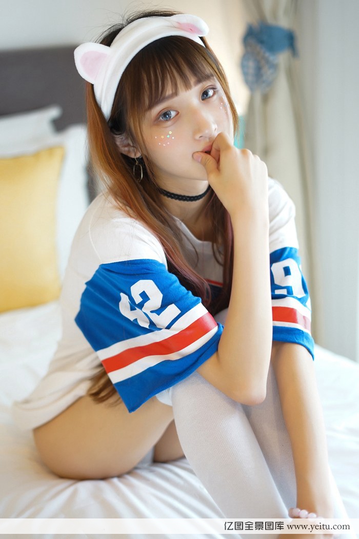 小狐狸精little贝壳清纯清新校服内衣写真 小狐狸精little贝壳清纯清新校服内衣写真