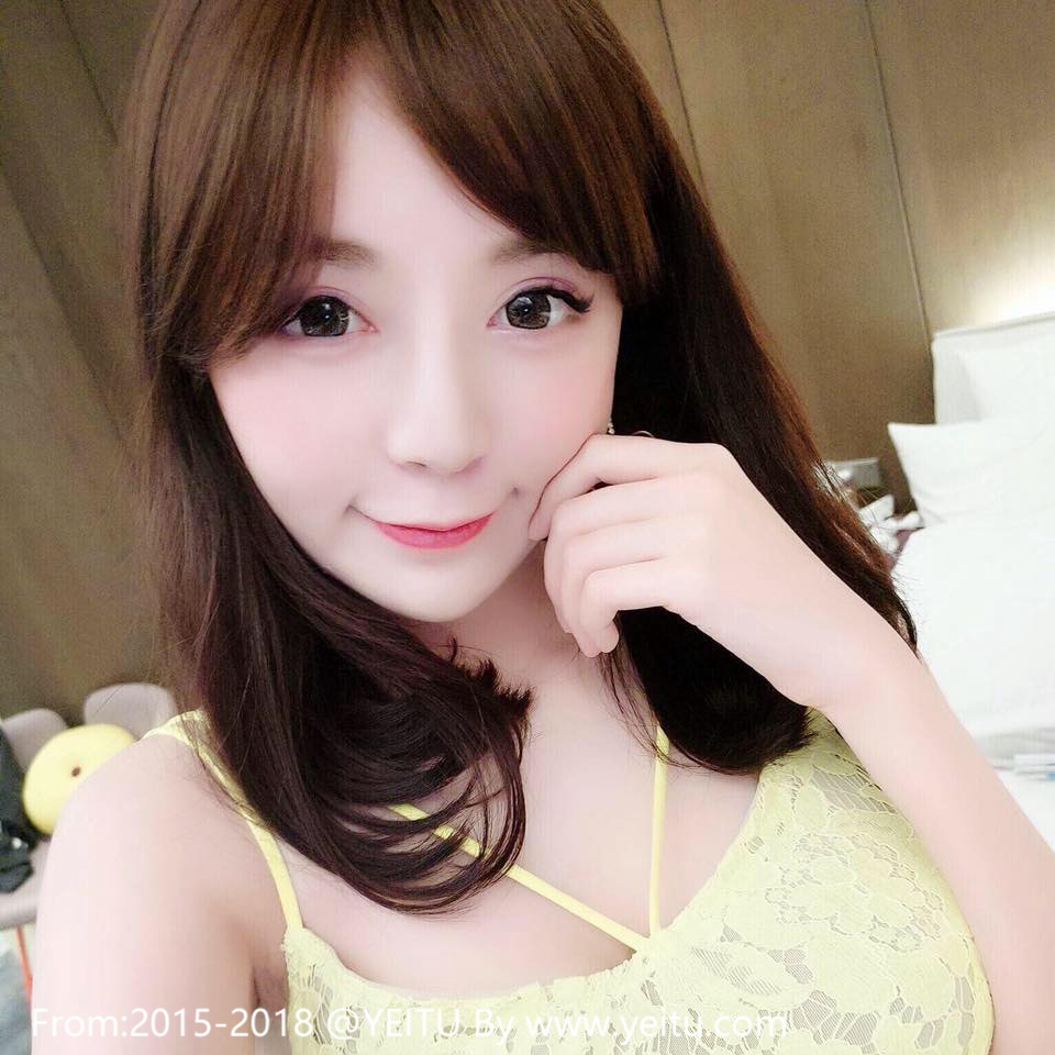 台湾网红美女芊予Charmmy波涛胸涌完美颜值自拍 台湾网红美女芊予Charmmy波涛胸涌完美颜值自拍