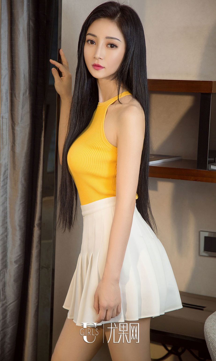 冷艳美女Lilian黑色蕾丝吊带修长美腿气质写真 冷艳美女Lilian黑色蕾丝吊带修长美腿气质写真
