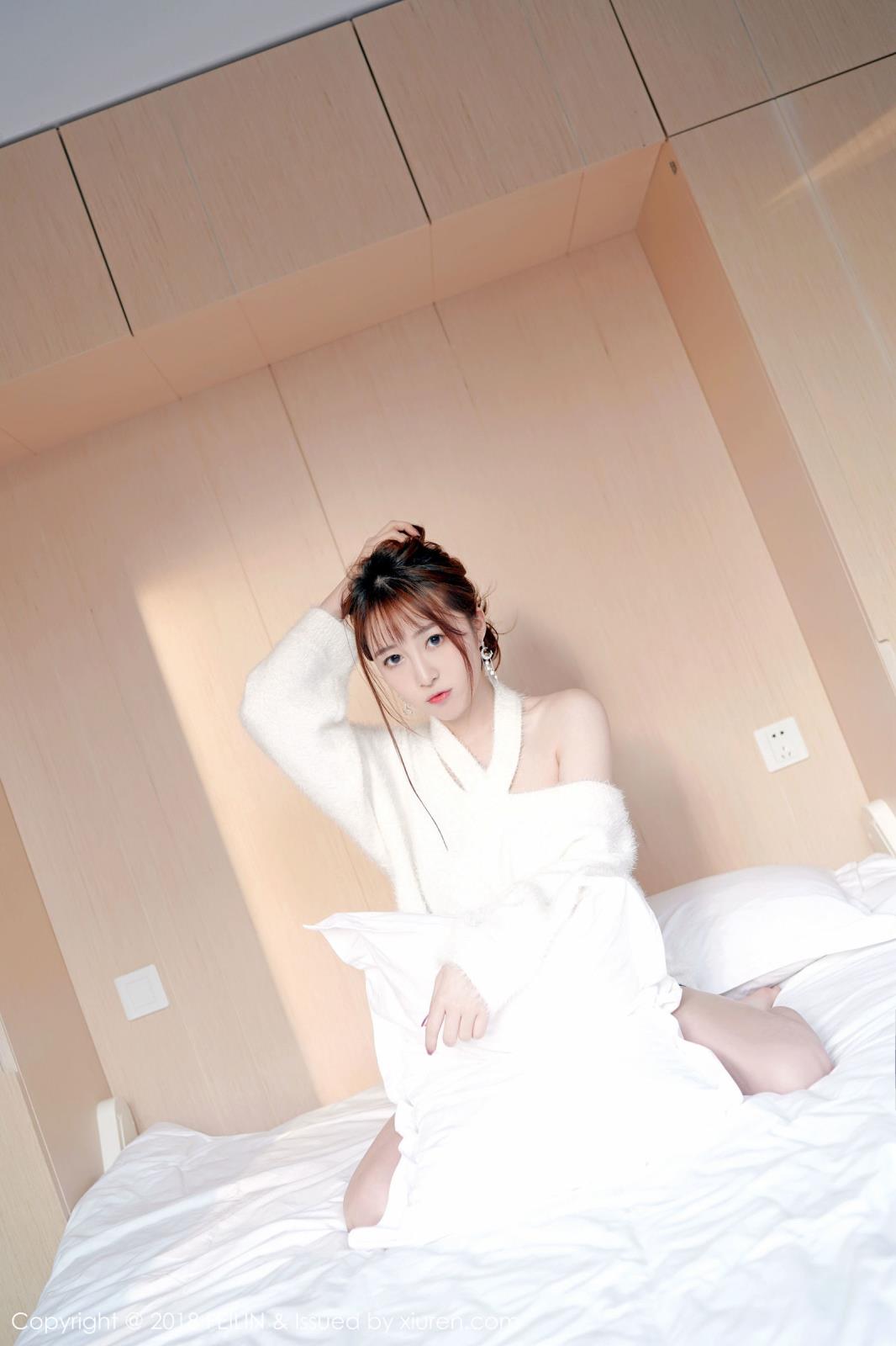 性感美女空姐yumi黄奕清修长美腿甜美清新写真 性感美女空姐yumi黄奕清修长美腿甜美清新写真