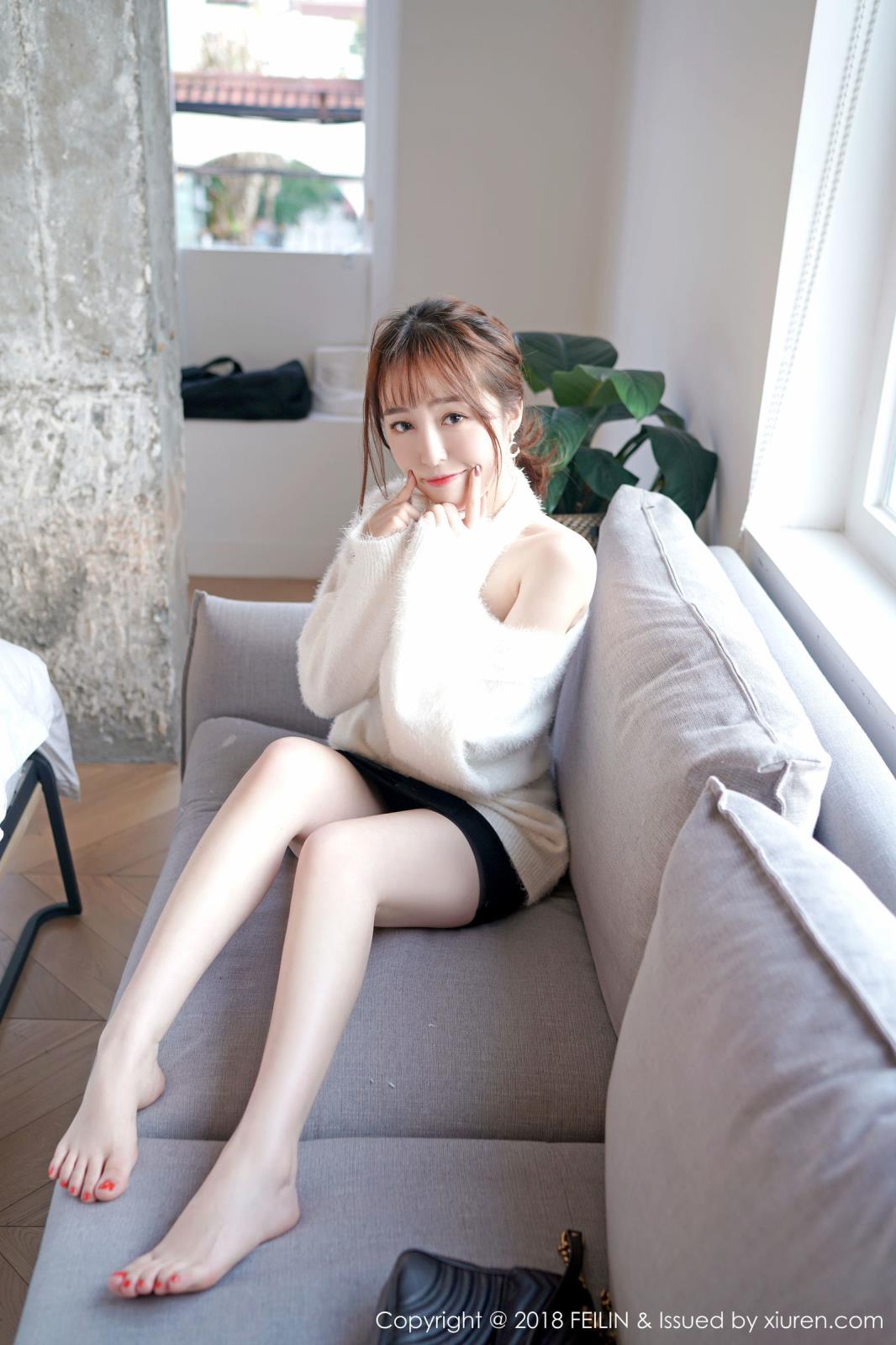 性感美女空姐yumi黄奕清修长美腿甜美清新写真 性感美女空姐yumi黄奕清修长美腿甜美清新写真