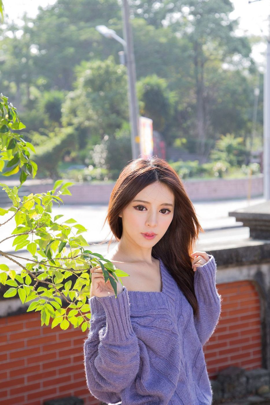 台湾大眼美女正妹张齐郡JULIE娇好面容黑丝美腿踏青外拍 台湾大眼美女正妹张齐郡JULIE娇好面容黑丝美腿踏青外拍