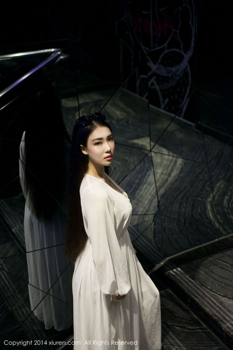 新晋嫩模梦娜Vanessa傲人身材飘逸白衣湿身诱惑写真 新晋嫩模梦娜Vanessa傲人身材飘逸白衣湿身诱惑写真