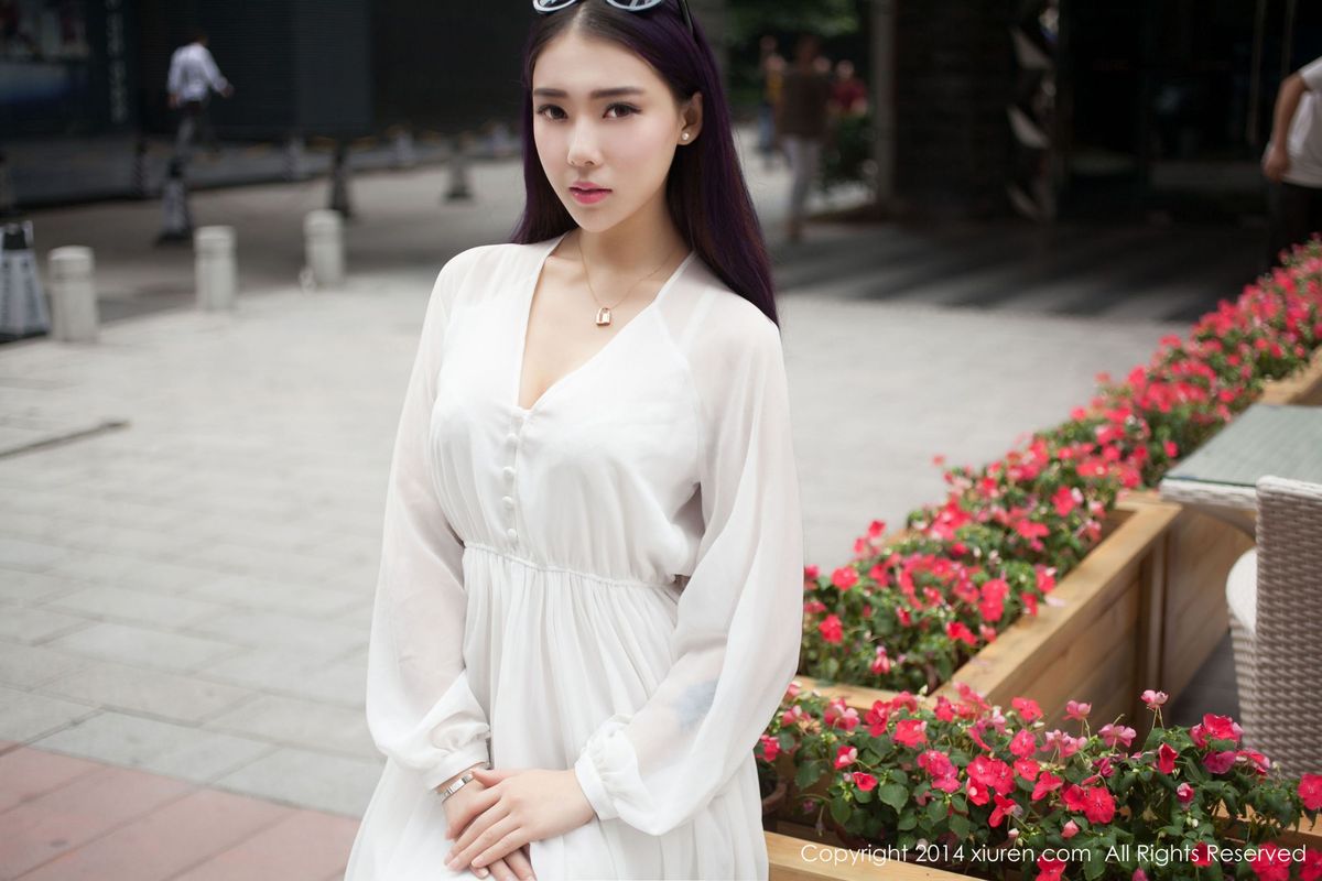 新晋嫩模梦娜Vanessa傲人身材飘逸白衣湿身诱惑写真 新晋嫩模梦娜Vanessa傲人身材飘逸白衣湿身诱惑写真