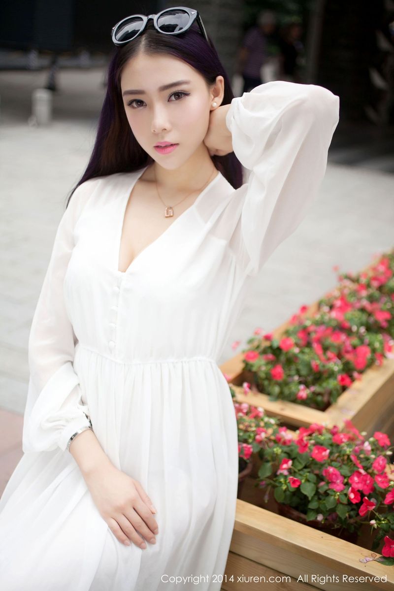 新晋嫩模梦娜Vanessa傲人身材飘逸白衣湿身诱惑写真 新晋嫩模梦娜Vanessa傲人身材飘逸白衣湿身诱惑写真