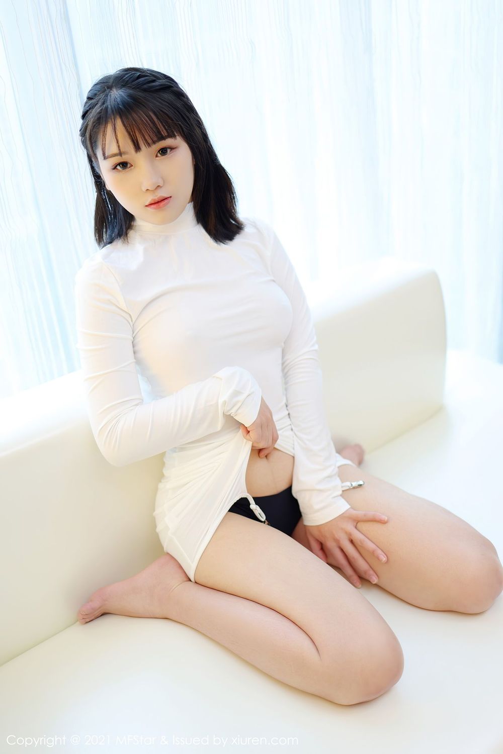新人模特果果guoguo身娇体柔童颜清甜清甜首套写真 新人模特果果guoguo身娇体柔童颜清甜清甜首套写真